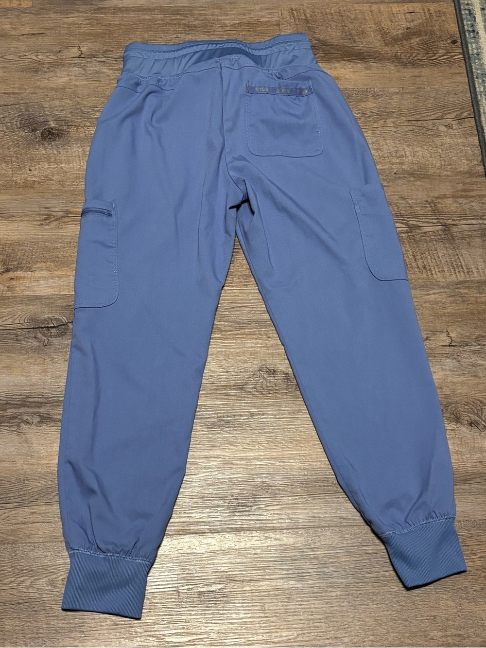 Women’s Grey’s Anatomy Petite Jogger Scrub Pants in Lavender Blue